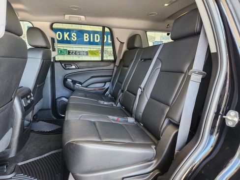 Used 2018 GMC Yukon SLT image 6