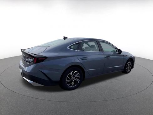 Used 2026 Hyundai Sonata Blue FWD image 14