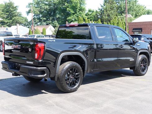 Used 2025 GMC Sierra 1500 Elevation AWD/4WD image 4
