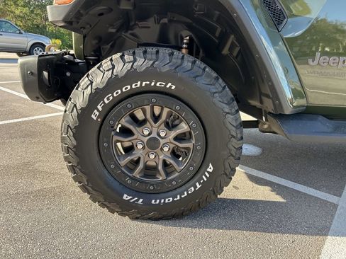 Used 2022 Jeep Wrangler Unlimited Rubicon w/ Trailer Tow Package AWD/4WD image 62