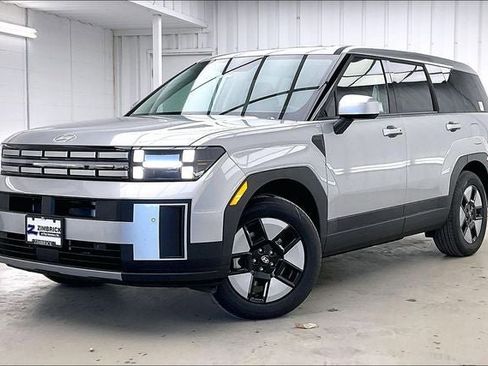 New 2026 Hyundai Santa Fe SE image 2