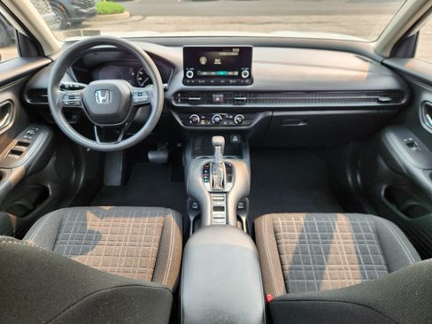 Certified 2023 Honda HR-V LX image 8