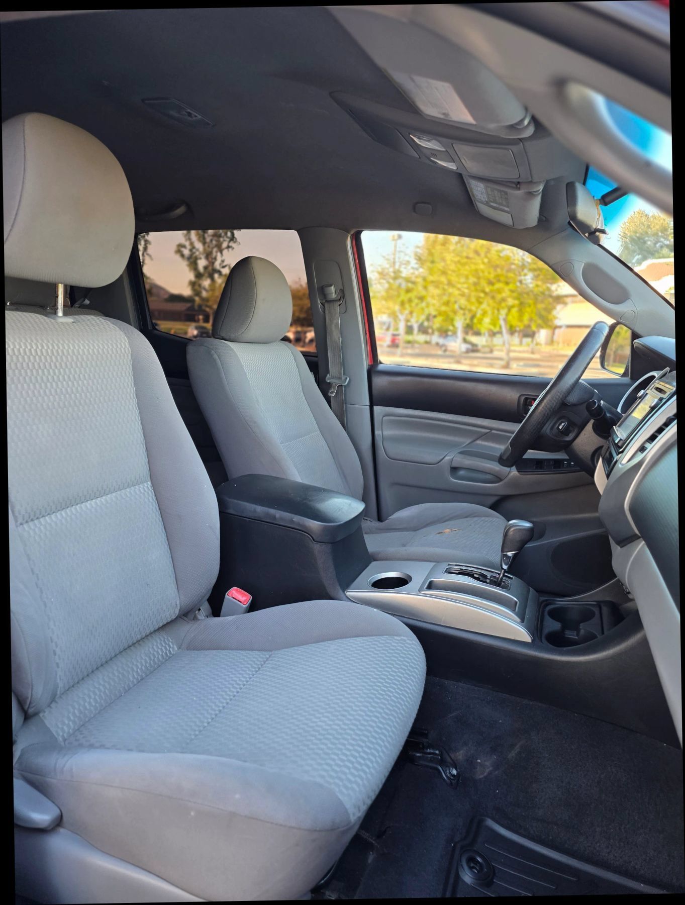 Used 2015 Toyota Tacoma PreRunner RWD image 27