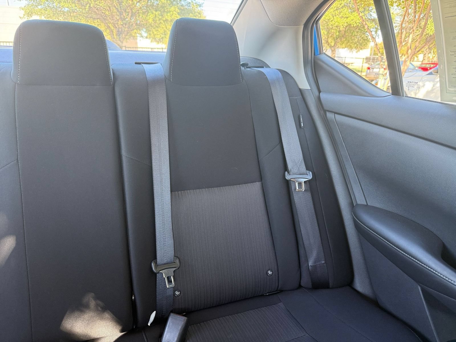 Used 2025 Nissan Sentra SV FWD image 36