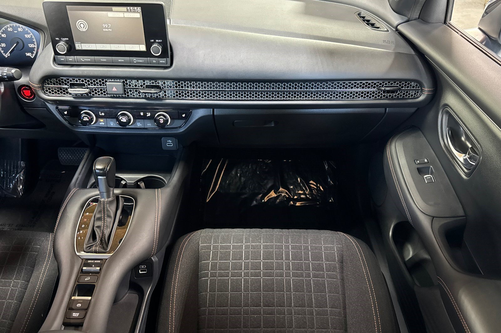 Used 2023 Honda HR-V Sport image 31