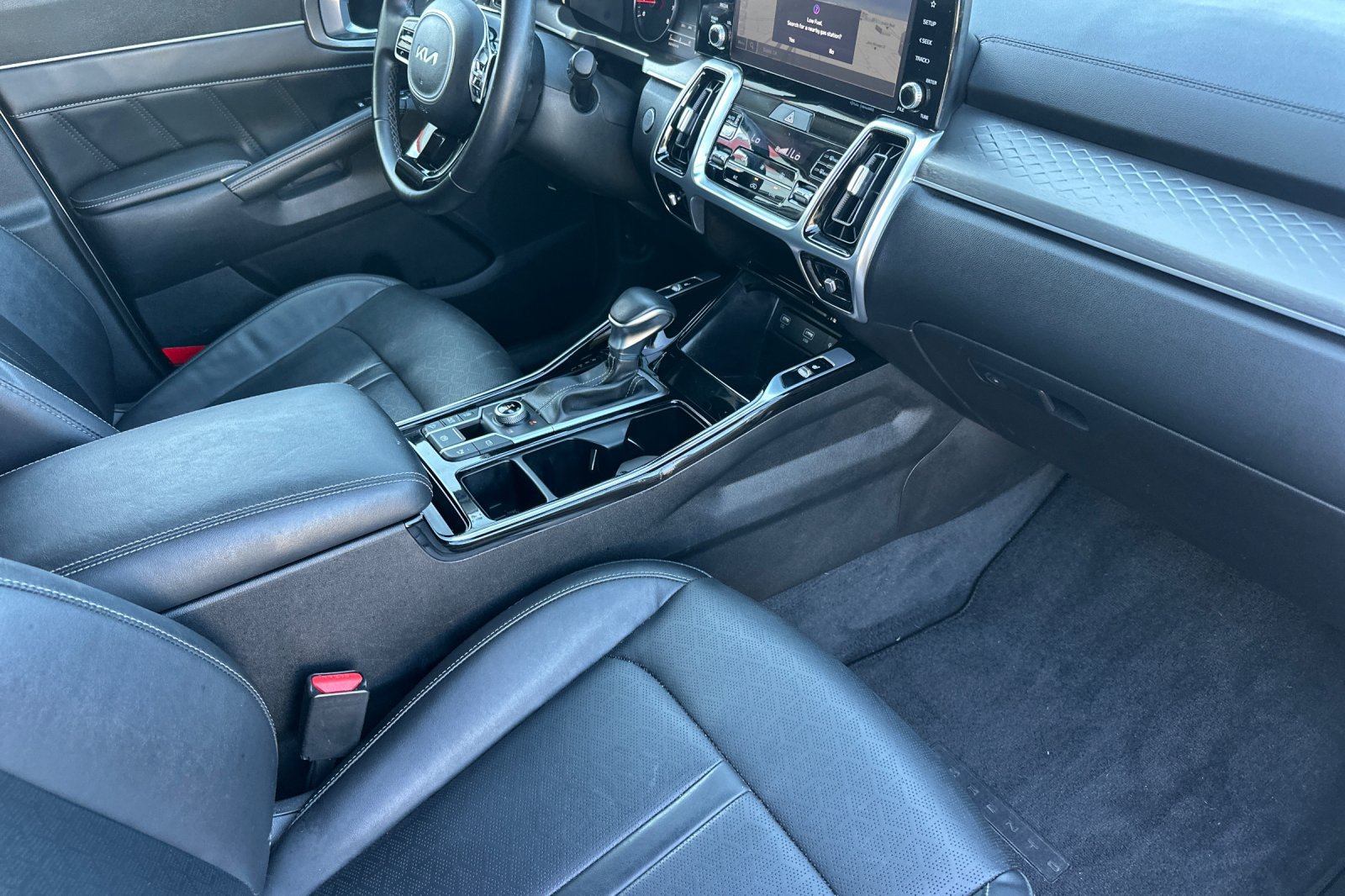 Used 2022 Kia Sorento SX AWD/4WD image 19