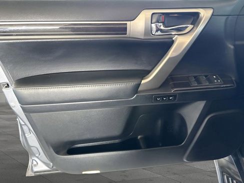 Used 2020 Lexus GX 460 Premium image 10
