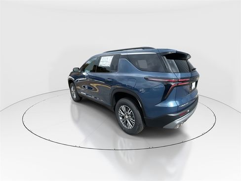 New 2026 Chevrolet Traverse LT image 6