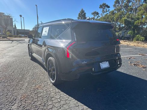 New 2026 Kia EV9 Land w/ Nightfall Edition Package AWD/4WD image 5