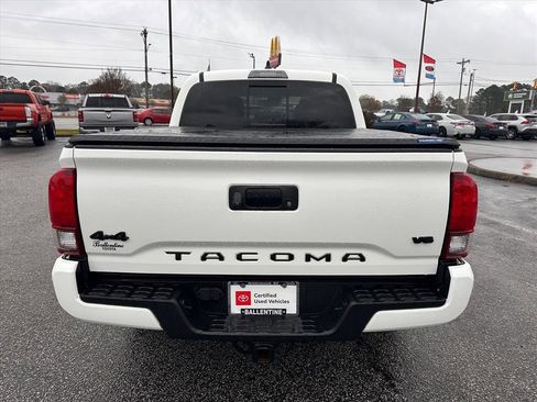 Used 2023 Toyota Tacoma SR5 image 4