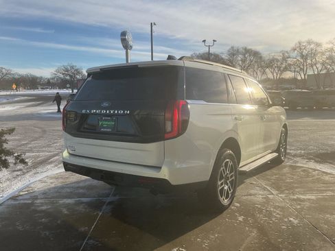 New 2026 Ford Expedition Active AWD/4WD image 5