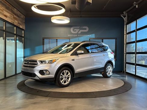 Used 2018 Ford Escape SE AWD/4WD image 7