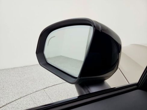 Used 2023 Volvo XC40 Recharge Ultimate w/ Protection Package Premier AWD/4WD image 20