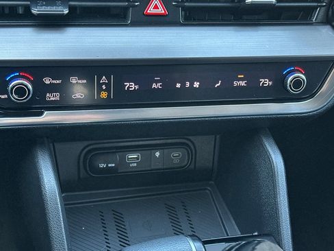 Certified 2023 Kia Sportage EX FWD image 21