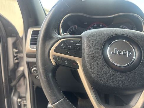 Used 2015 Jeep Grand Cherokee Laredo w/ Quick Order Package 23E image 17