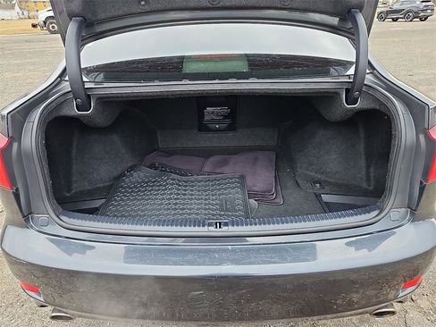 Used 2011 Lexus IS 250 AWD image 32