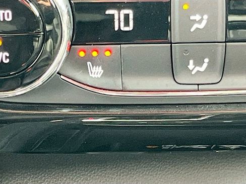 Used 2025 Chevrolet TrailBlazer RS w/ Convenience Package image 19