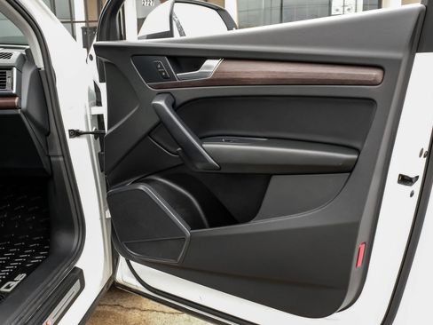 Used 2022 Audi Q5 2.0T Premium image 48