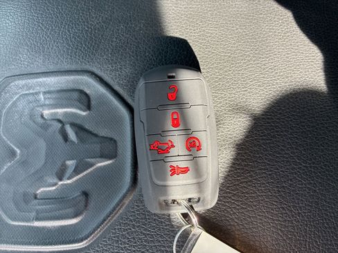 Used 2025 RAM 1500 Laramie w/ Sport Appearance Package image 32