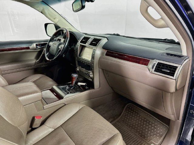 Used 2017 Lexus GX 460 AWD/4WD image 27