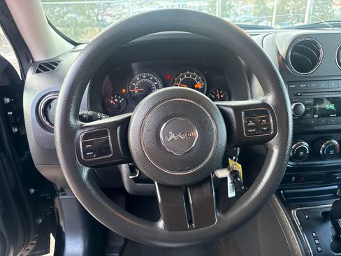 Used 2015 Jeep Patriot Sport w/ Power Value Group image 16