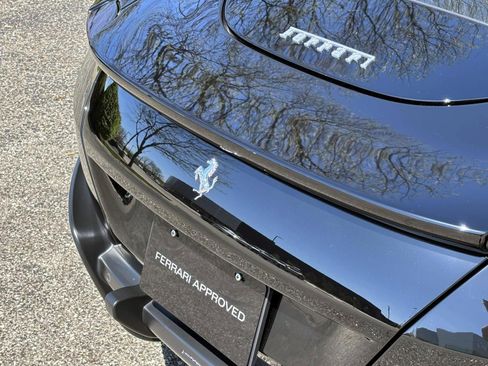 Used 2022 Ferrari Roma RWD image 20