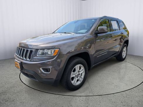 Used 2015 Jeep Grand Cherokee Laredo w/ Quick Order Package 23E AWD/4WD image 6