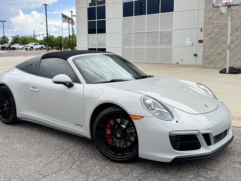 Used 2018 Porsche 911 Targa 4 GTS AWD/4WD image 2