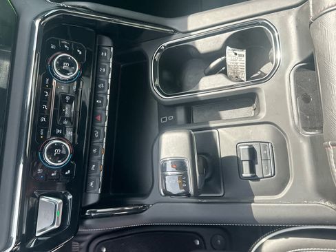 Used 2024 GMC Sierra 1500 AT4X AWD/4WD image 25