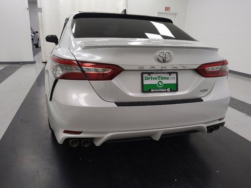Used 2019 Toyota Camry XSE w/ 4 Season Floor Mat Package image 6