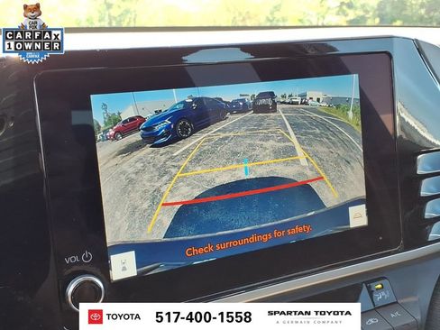 Used 2026 Toyota Camry SE FWD image 25