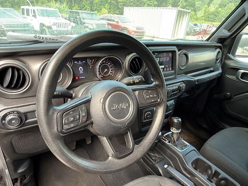 Used 2023 Jeep Wrangler Unlimited Sport AWD/4WD image 24