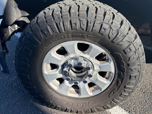 Used 2024 Ford F350 XLT w/ FX4 Off-Road Package image 5