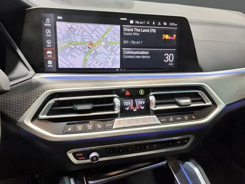 Used 2023 BMW X6 xDrive40i AWD/4WD image 18