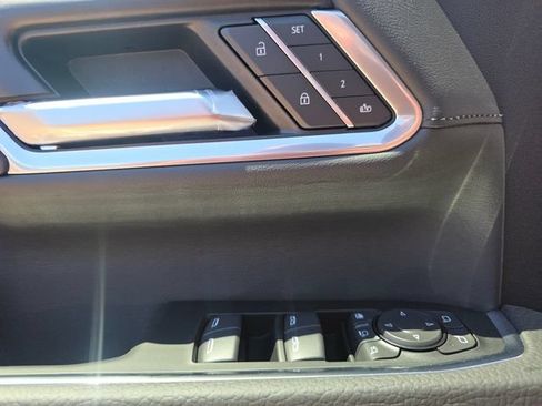 New 2026 GMC Sierra 3500 Denali w/ Denali Reserve Package AWD/4WD image 28