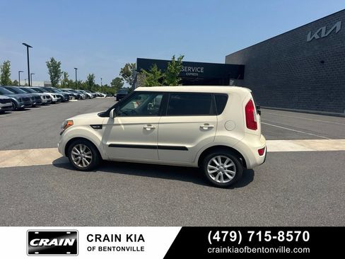 Used 2012 Kia Soul FWD image 12
