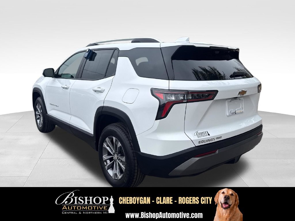 Used 2025 Chevrolet Equinox LT w/ Convenience Package II AWD/4WD image 9