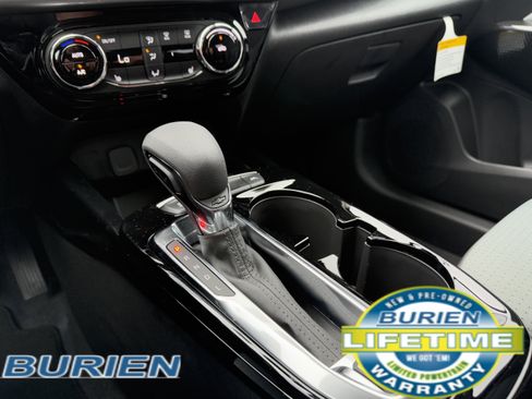 New 2026 Chevrolet Trax LT w/ Driver Confidence Package image 15