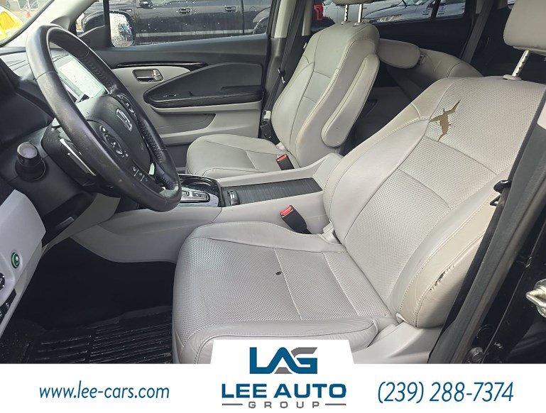Used 2017 Honda Pilot Elite image 5