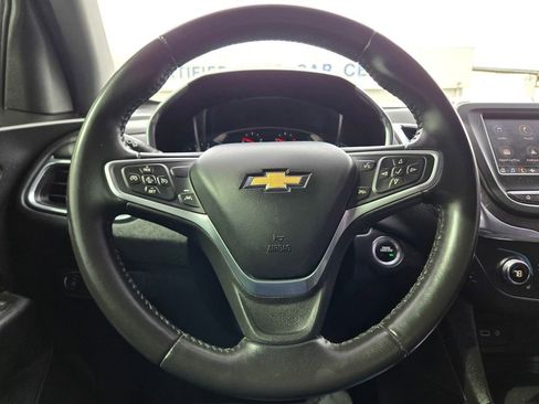 Used 2022 Chevrolet Equinox LT FWD image 16