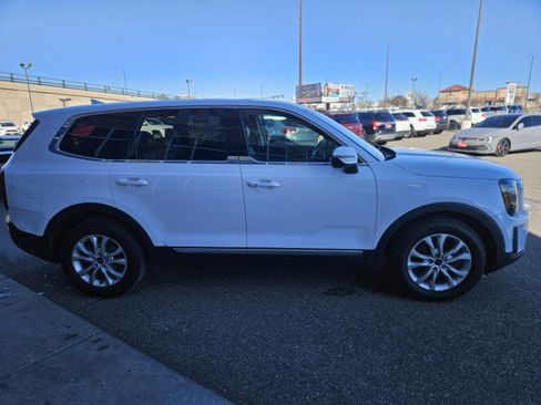 Used 2021 Kia Telluride LX image 6