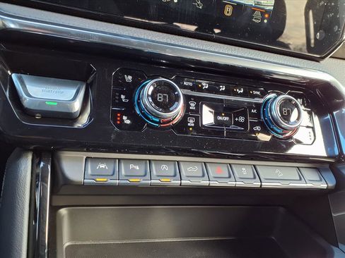 New 2026 GMC Sierra 1500 Denali w/ Denali Reserve Package image 10