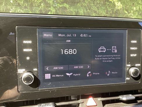 Used 2023 Kia Sportage LX AWD/4WD image 12