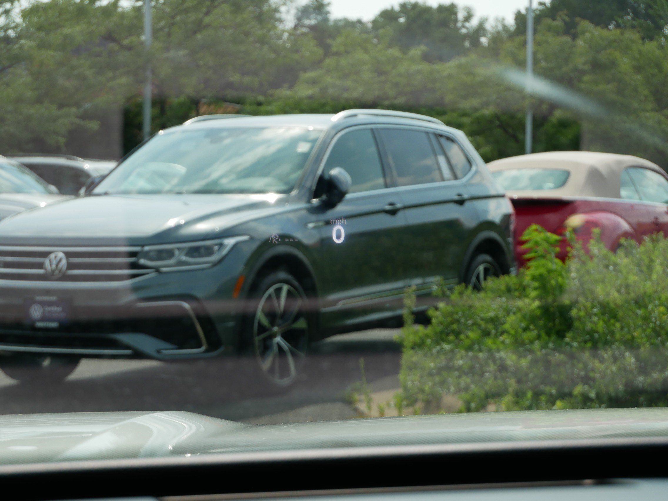 Certified 2026 Volkswagen Tiguan SEL R-Line AWD/4WD image 32