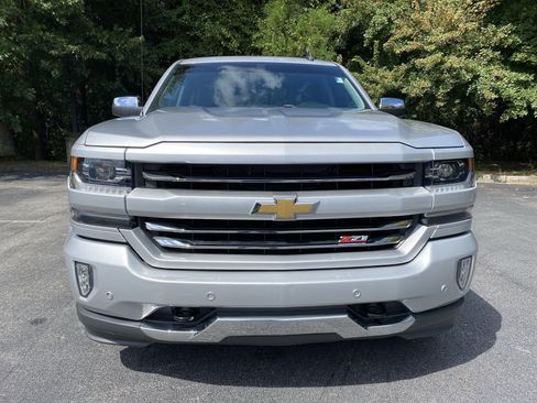 Used 2017 Chevrolet Silverado 1500 LTZ Z71 w/ LTZ Plus Package AWD/4WD image 3