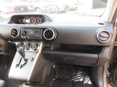 Used 2012 Scion xB image 24