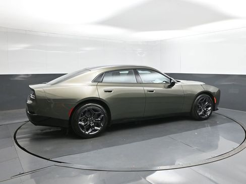 New 2026 Dodge Charger R/T AWD/4WD image 8