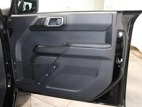New 2025 Ford Bronco 4-Door image 29