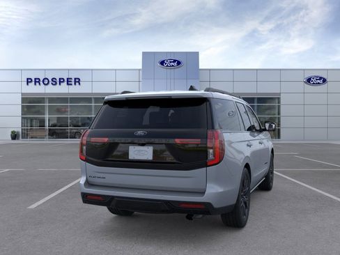 New 2026 Ford Expedition Platinum w/ Stealth Appearance Package AWD/4WD image 8