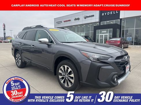 Used 2025 Subaru Outback Touring image 1